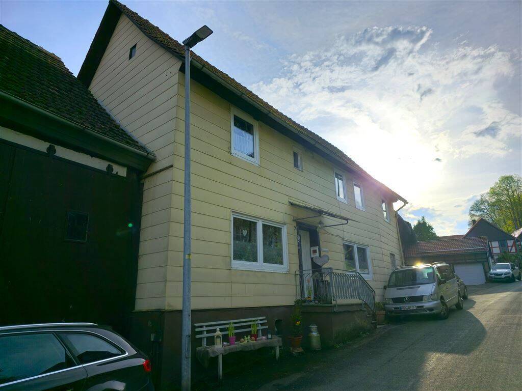 Thumbnail-Charmantes Einfamilienhaus in Delihausen mit Garten