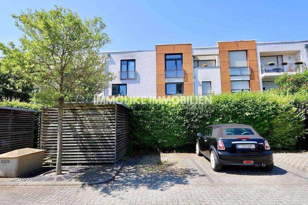 Thumbnail-Provisionsfrei - Etagenwohnung mit Loggia in Frankfurt- Riedberg