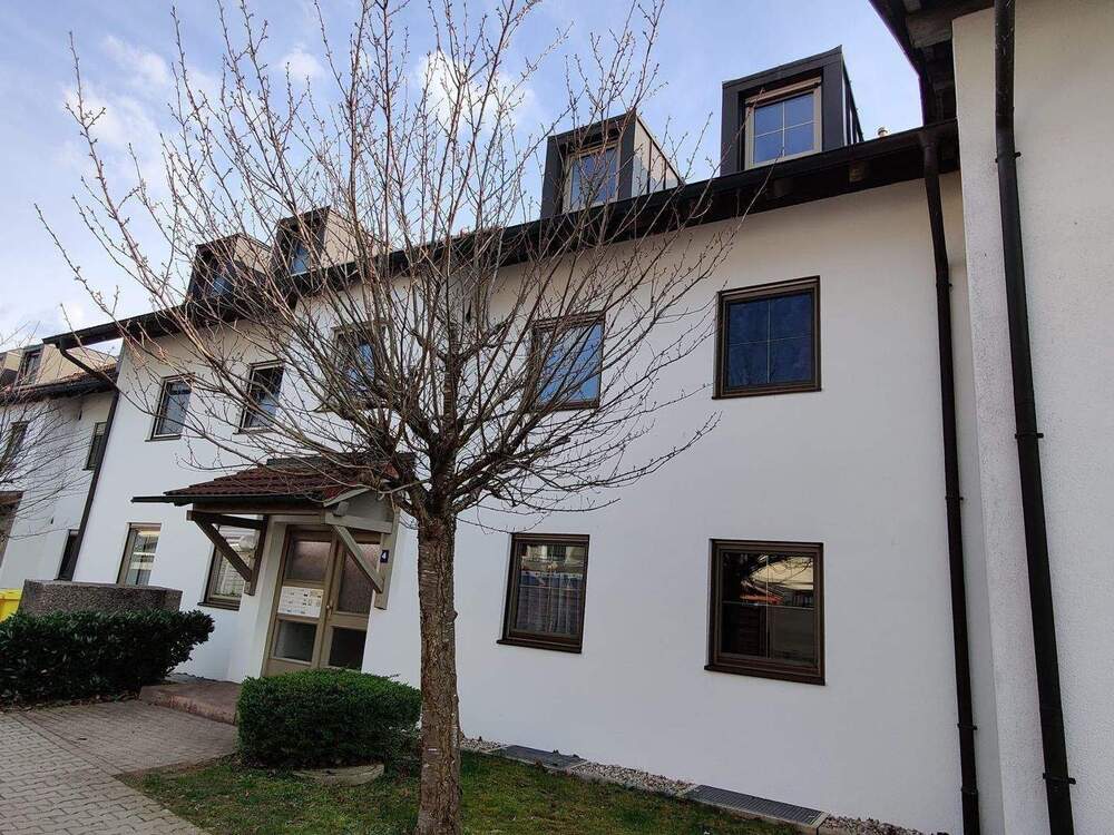 Thumbnail-gemütliche 2-Zimmer DG-Wohnung