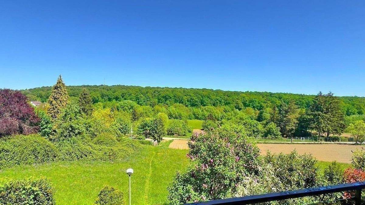 Thumbnail-Stuttgart-Hoffeld: Herrlicher unverbaubarer Blick ins Ramstal - 1 Familienhaus mit Garten & Garage - gepflegte, ruhige WohnlageP