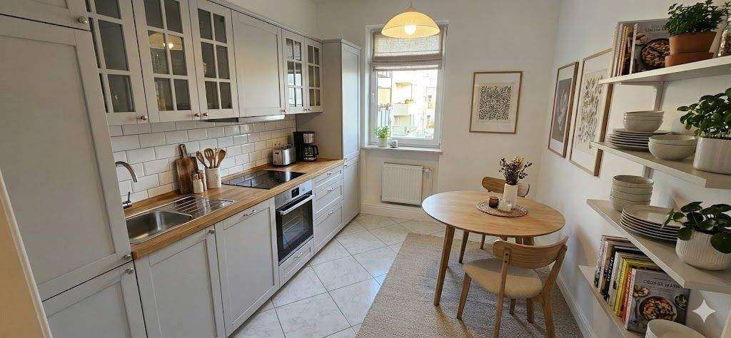 Thumbnail-4 Zimmer in bester Lage von Rostock | Uninähe - Sanierte 89 m² Altbaucharme mit Balkon & Dielen