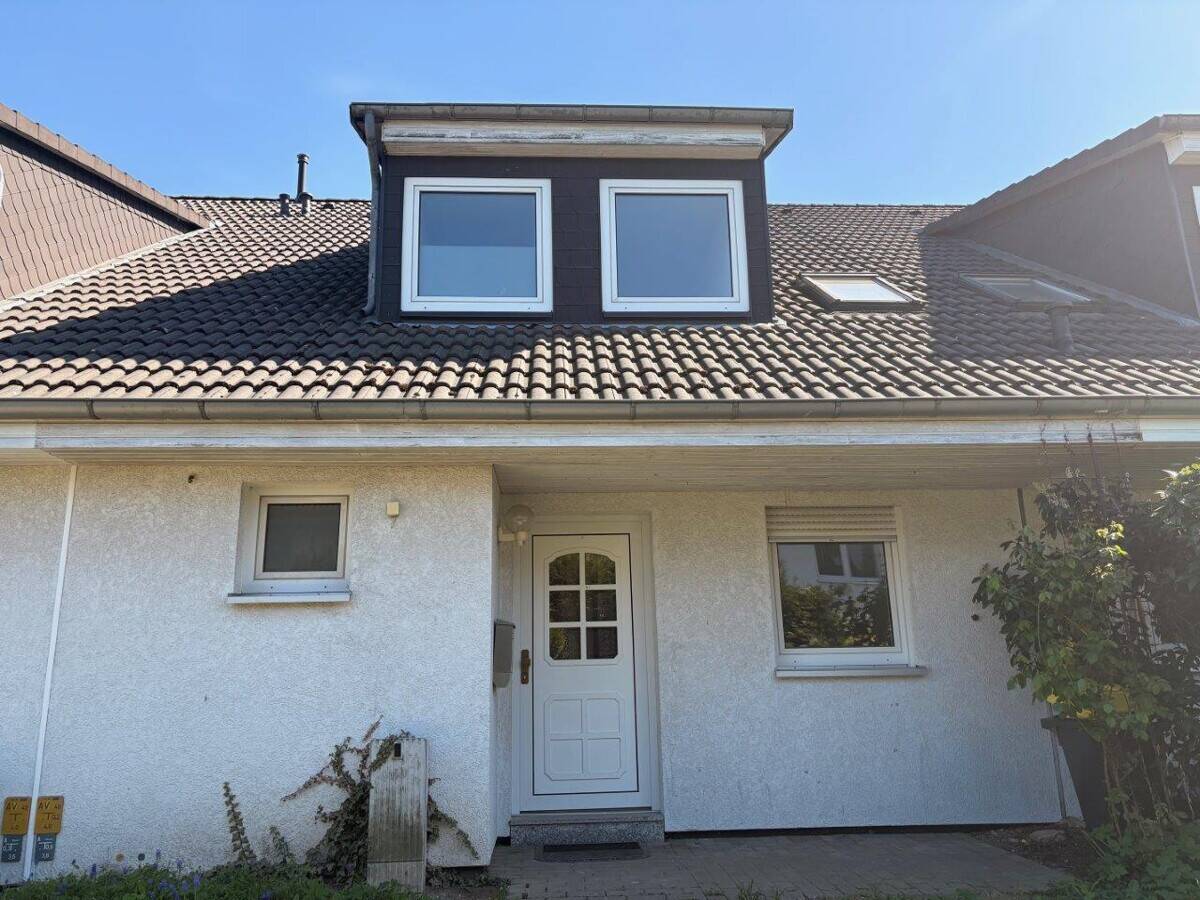 Thumbnail-Gemütliches Reihenhaus in grüner Lage von Göttingen-Grone Nähe Altdorf!