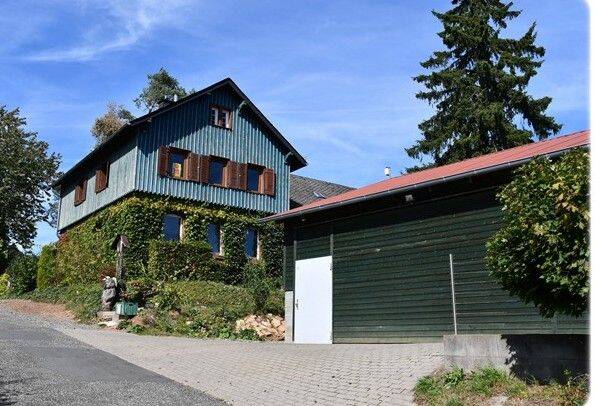 Thumbnail-Ehemaliges Forsthaus mit großer Halle nahe dem Edersee!