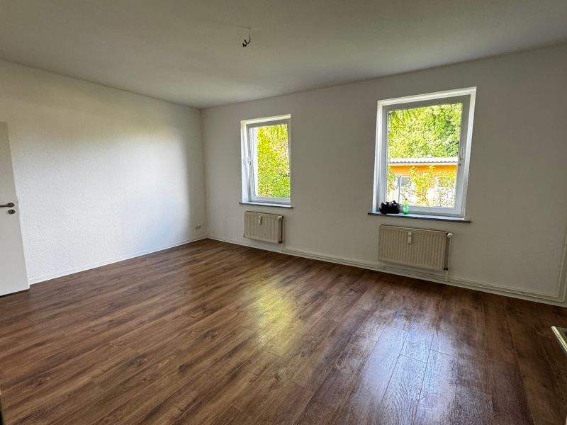 Thumbnail-Sanierte Wohnung mit Blick in den grünen Innenhof - unweit des Hafens