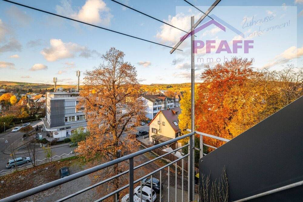 Thumbnail-Zuhause ankommen in Engen am Sonnenbuck! Das Haus im Haus, Wohnung auf 3 Etagen mit XL-Garage (12m)