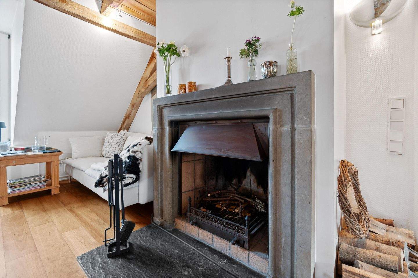 Thumbnail-Für Individualisten mit Stil: Altbau-Kaminwohnung, modern interpretiert, Rheinblick und Garten