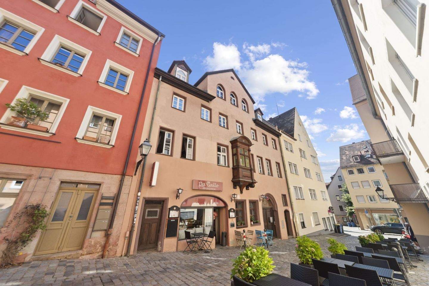 Thumbnail-Top Lage! Zentrale 3-Zimmer-Wohnung mit Stellplatz - sofort verfügbar