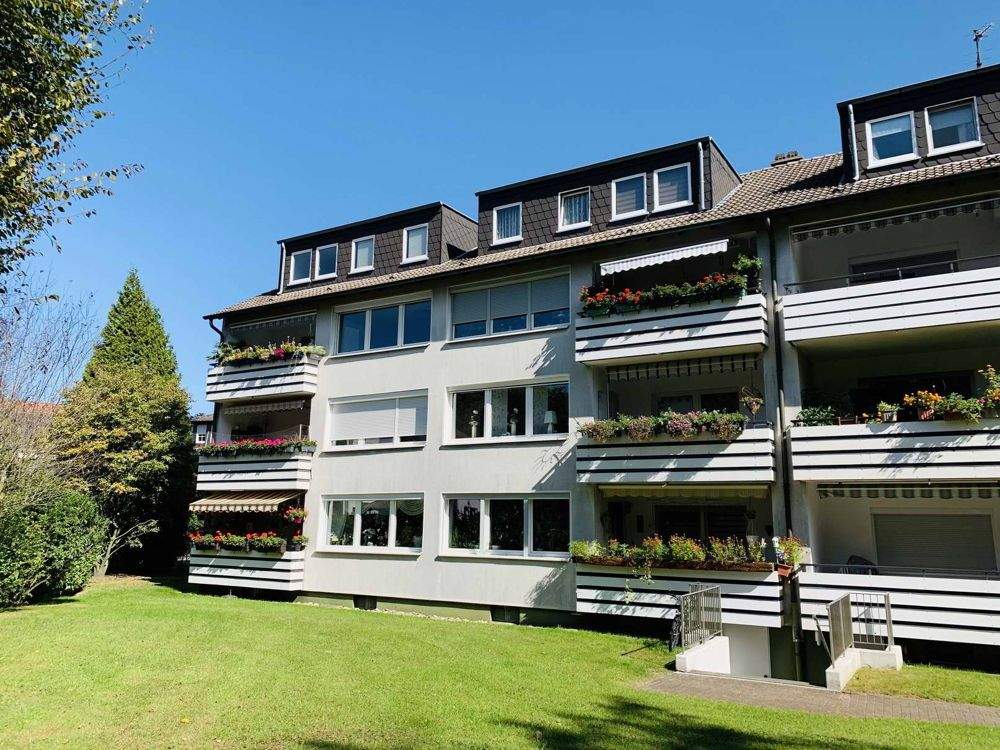 Thumbnail-2 DACHGESCHOSS-WOHNUNGEN IN GEPFLEGTEM MEHRFAMILIENHAUS IN GUTE LAGE VON BERGKAMEN