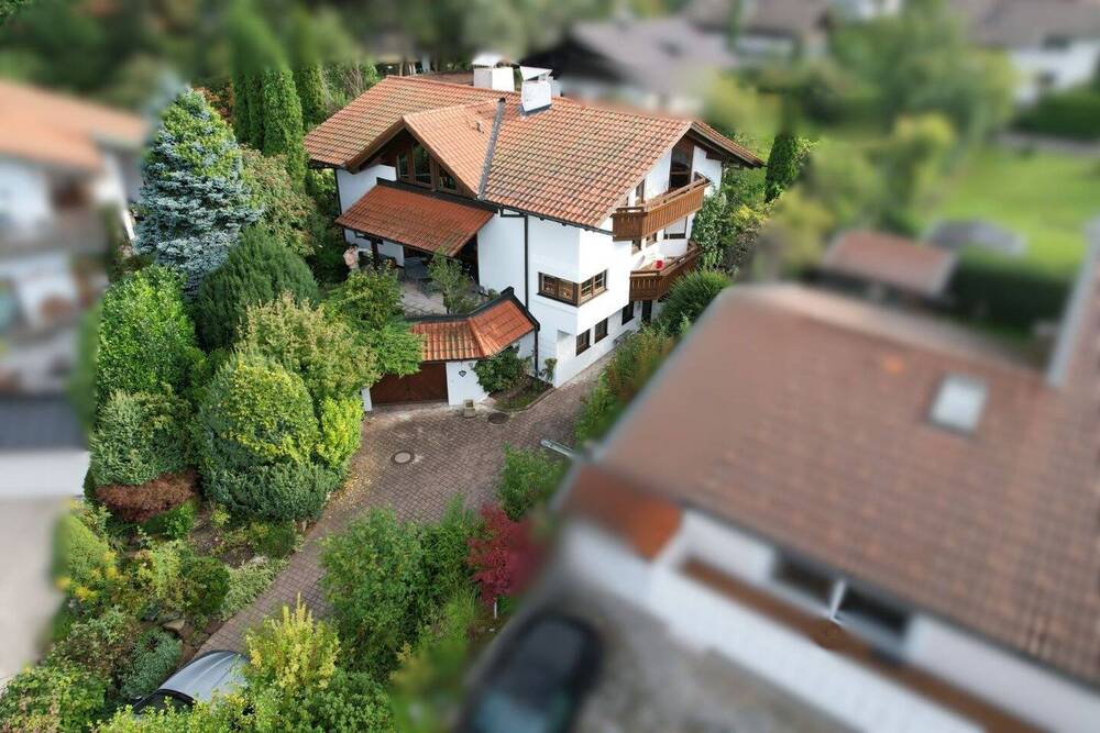 Thumbnail-Gepflegtes Einfamilienhaus in Toplage von Chieming