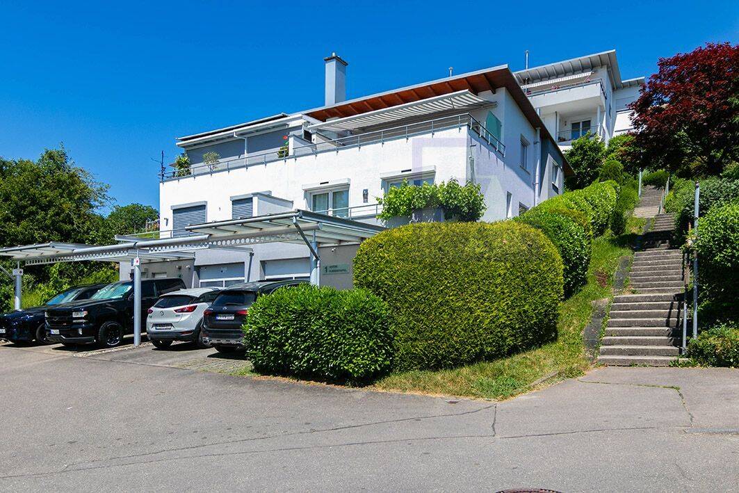 Thumbnail-Elegantes Wohnjuwel – Exklusives Terrassenhaus (DHH) in Tettnang