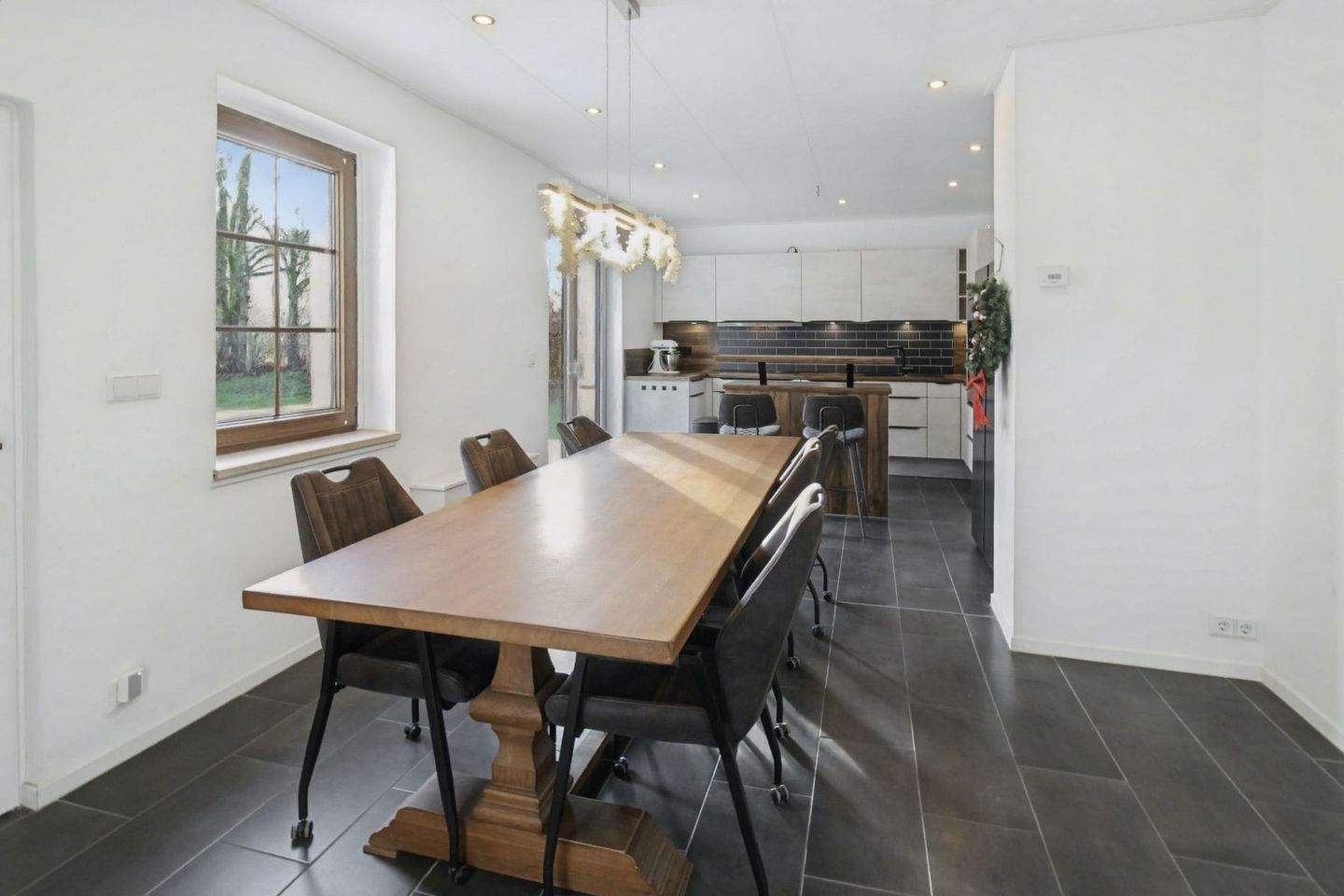 Thumbnail-Ländliche Ruhe pur: Einfamilienhaus mit großem Garten und Nebengelass