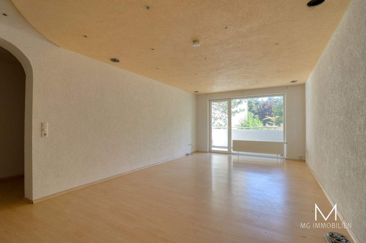 Thumbnail-MG: Landstuhl: Bezahlbare Eigentumswohnung mit Balkon und Stellplatz