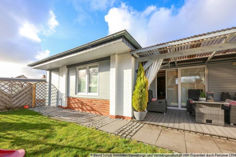 Thumbnail-Vermietet, gepflegter Bungalow mit Garage