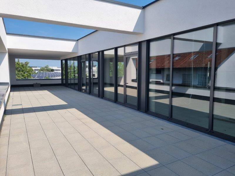 Thumbnail-Komplettes Neubau Büro- und Geschäftshaus in werbewirksamer Lage von Friedrichshafen