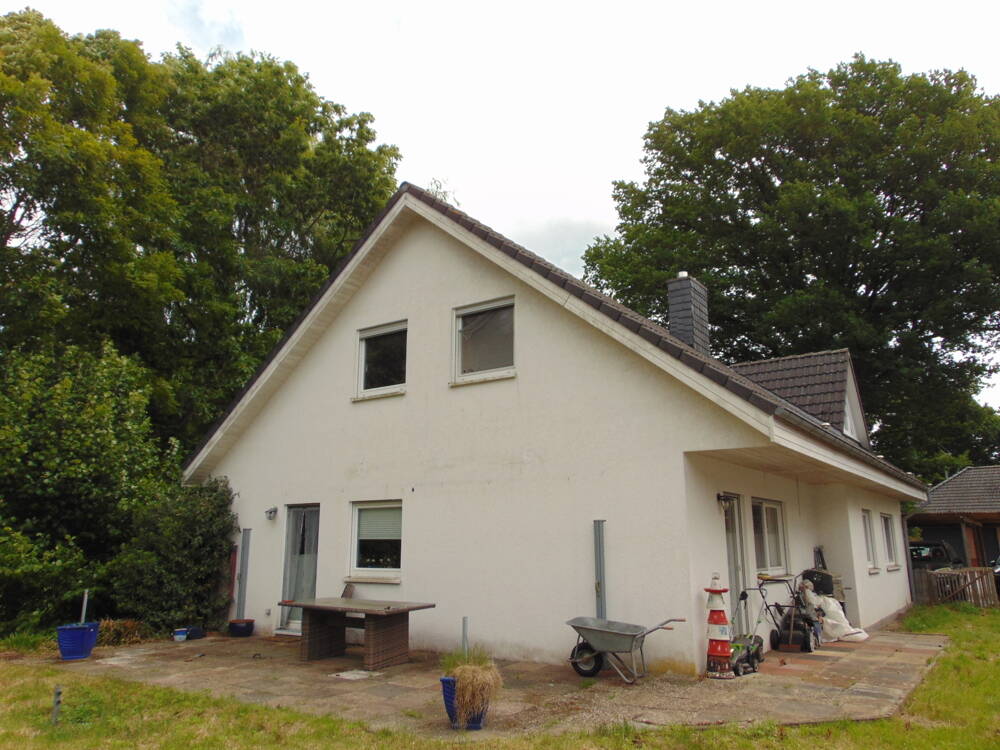 Thumbnail-Großes Wohnhaus mit 2 Wohnbereichen in Rastede