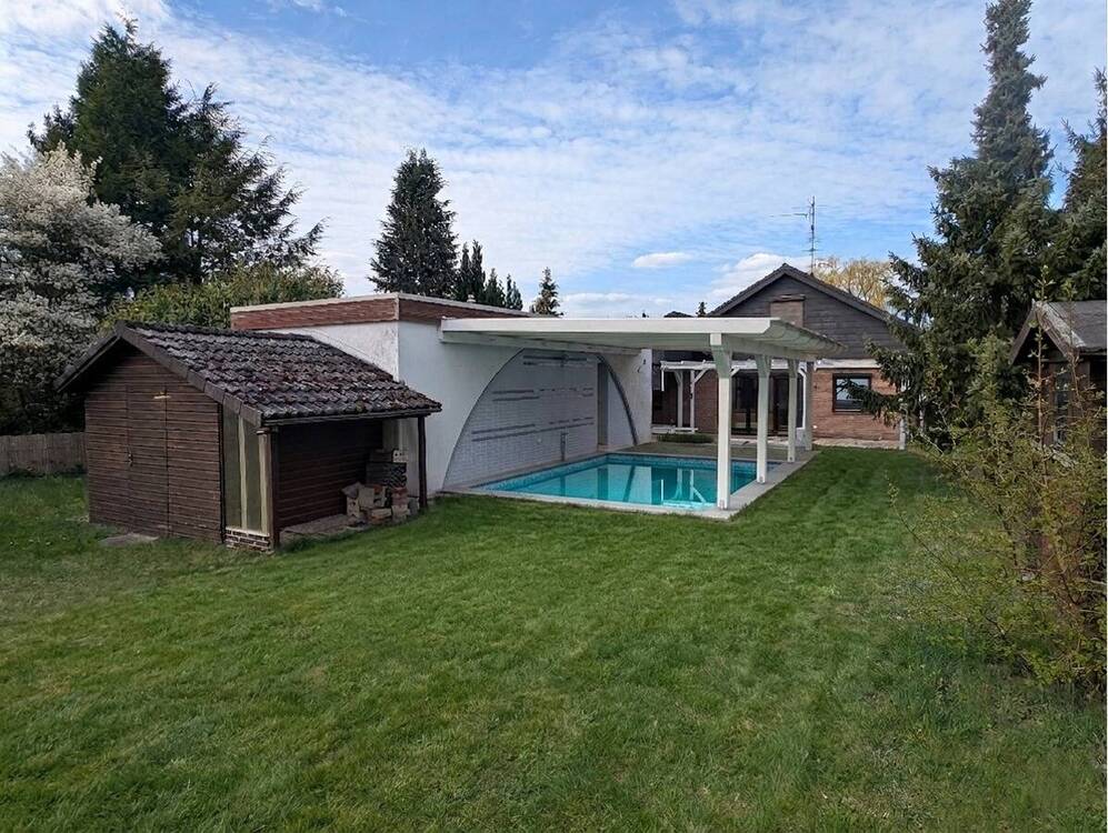 Thumbnail-Naturnahes Einfamilienhaus mit Garten, Pool, Nebengebäude und ausgebautem Dachgeschoss