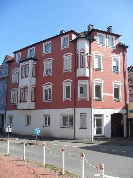 Thumbnail-Erstbezug nach Sanierung!Familienfreundliche 4-Zi.-Whg. am Kluser Platz!