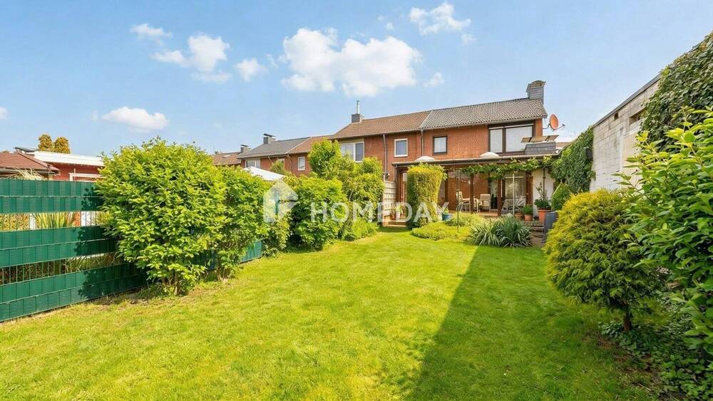 Thumbnail-Reihenendhaus mit Garage, Wintergarten und Gartenidyll in Langenfeld-Immigrath