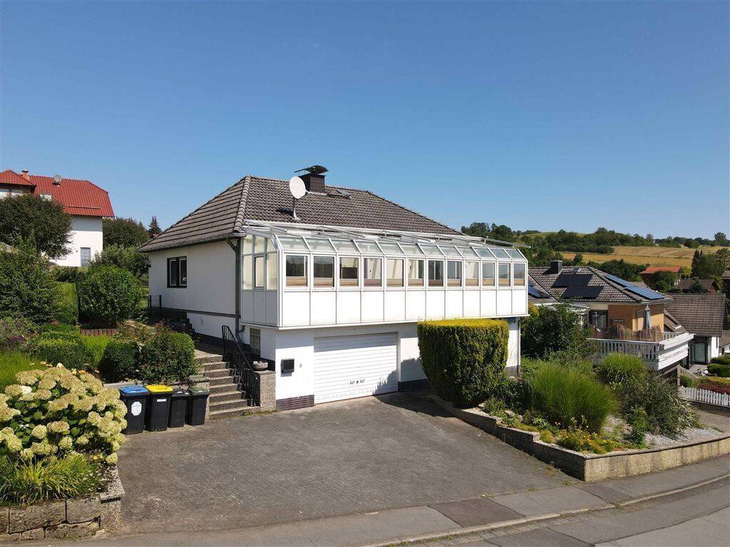 Thumbnail-Lichtdurchfluteter Bungalow in Bestlage - mit traumhaftem Wintergarten