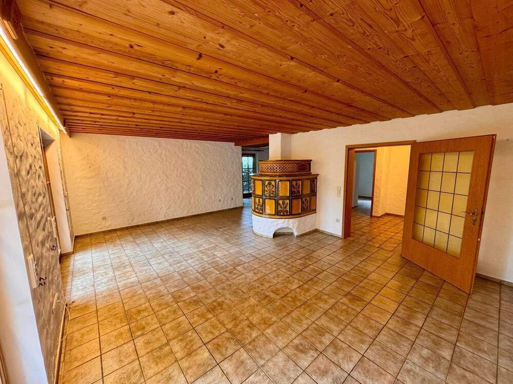 Thumbnail-Waldrandlage in Nürnberg-Fischbach – 173 m², Einliegerwohnung, 1.032 m² Grundstück mit direktem Waldzugang