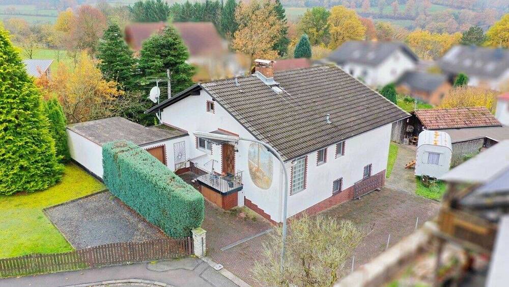 Thumbnail-Hübsches Einfamilienhaus mit Garage in Feldrandnähe