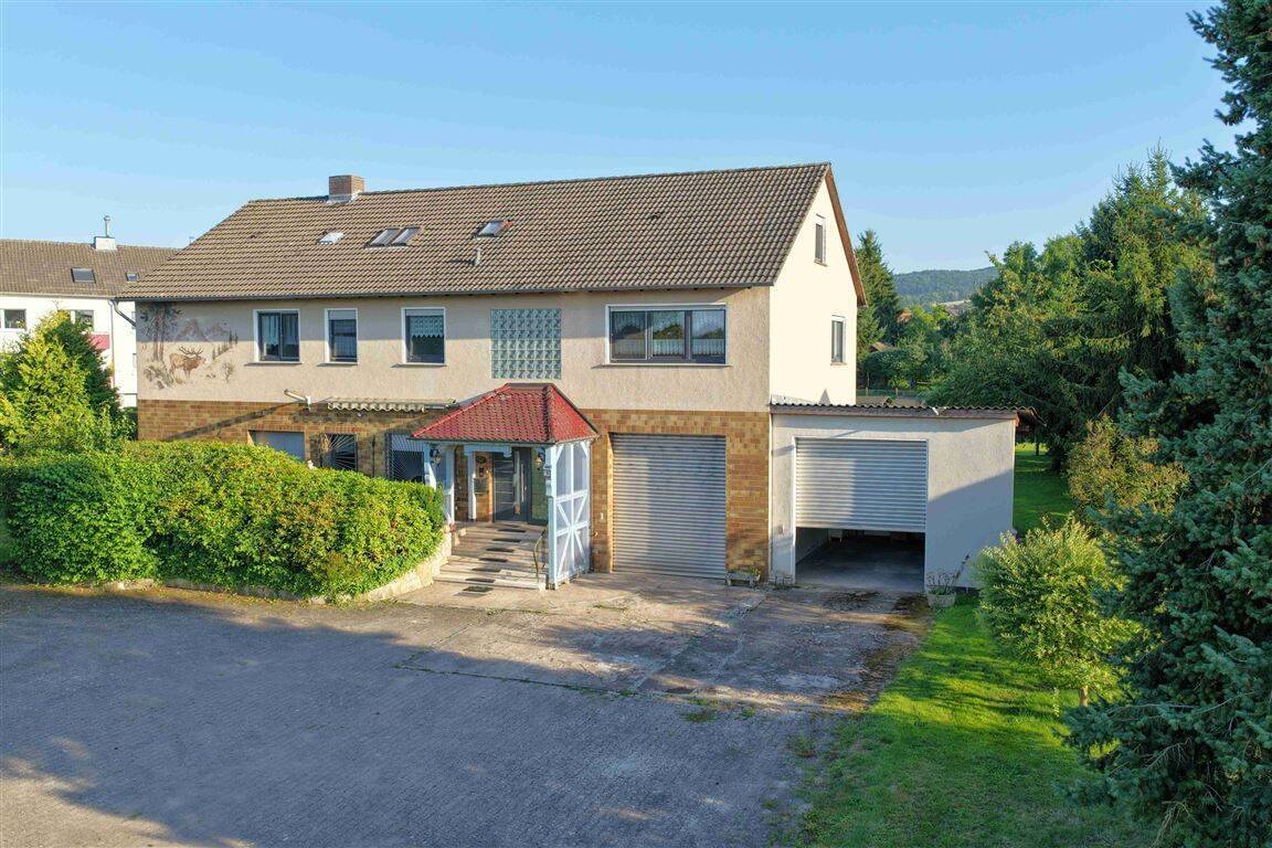 Thumbnail-Viel Platz zum Wohnen und Arbeiten - Ein- bis Zweifamilienhaus in Reichensachsen