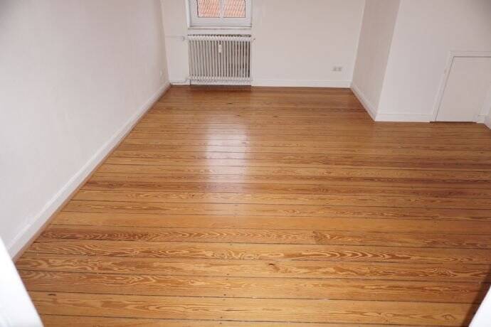 Thumbnail-Helle sonnige 2-Zimmer Wohnung, 55m² 3. OG, nur an 1 Person, in der Lüneburger Innenstadt Am Sande