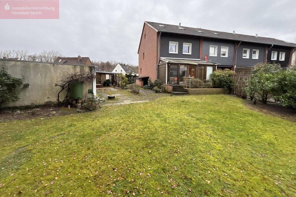 Thumbnail-Familienheim auf großem Grundstück