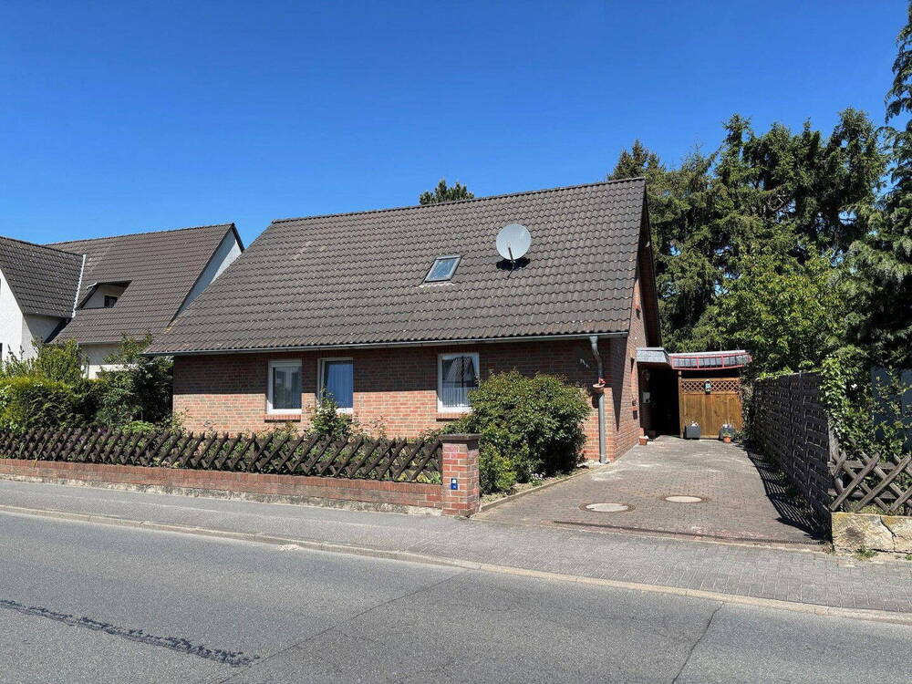 Straßenansicht