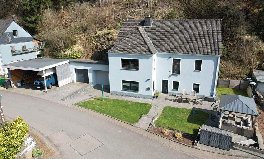 Thumbnail-Liebevoll und hochwertig renoviertes Schmuckstück in Schönecken.