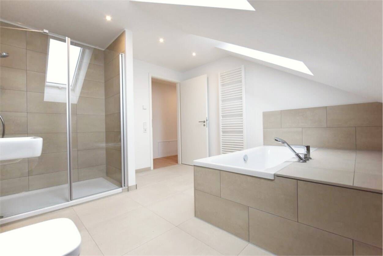 Badezimmer im DG