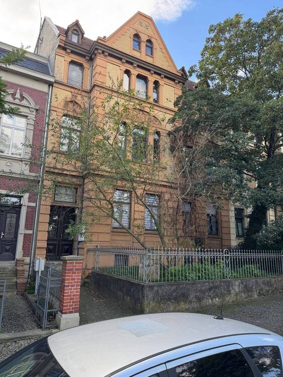 Thumbnail-Vollvermietetes 4 Fam. Haus in guter Lage von Bernburg