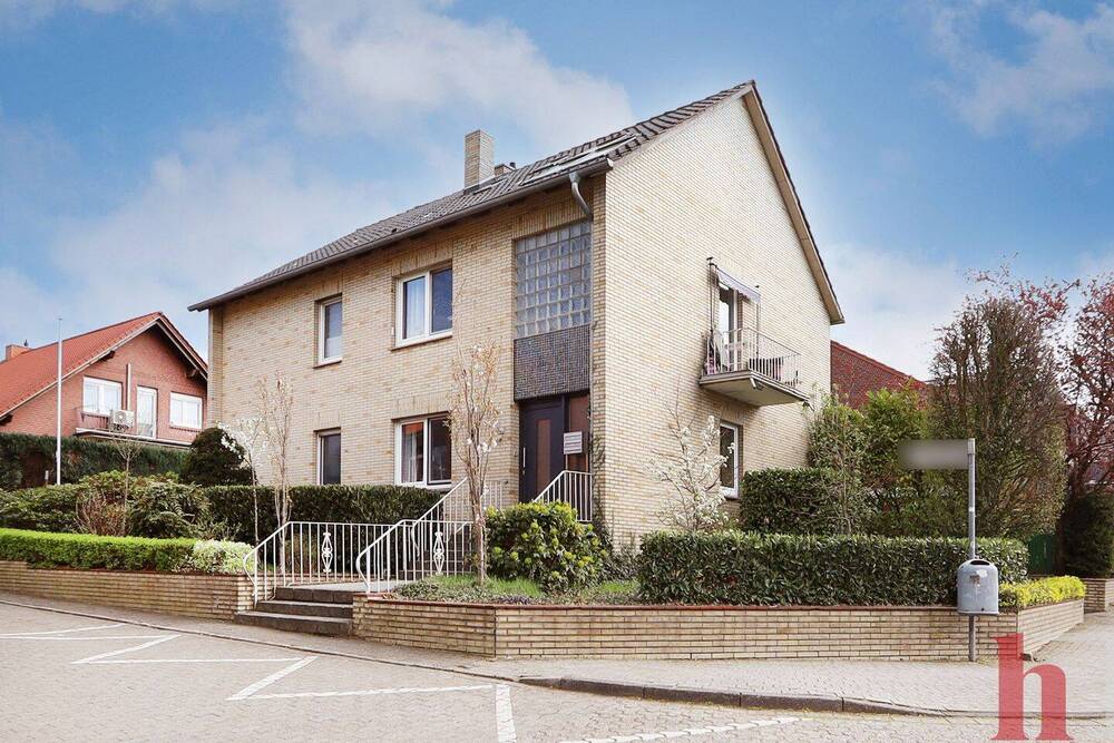 Thumbnail-Solides Mehrfamilienhaus in zentrumsnaher Lage mit Potential in Lohne
