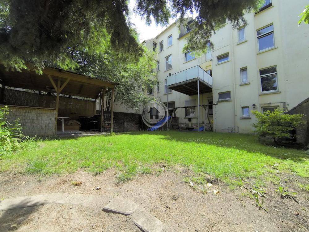 Thumbnail-!!! ImmoPoint !!! NEUE FERNWÄRMEHEIZUNG 2024 - Dachboden Ausbau möglich - WohnGeschäftshaus mit Jugendstilfassade & Garten !!! (IP V 11 HT 275)