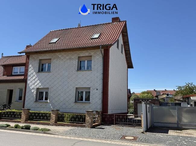 Thumbnail-Familienfreundliche Doppelhaushälfte mit sonnigen Garten, Garage und viel Platz in Sundhausen!