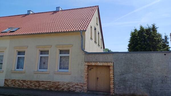 Thumbnail-Ruhig gelegene Doppelhaushälfte für die Familie, mit Garten und Garage