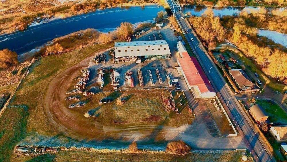 Thumbnail-Baugrundstück aktuell mit Lagerhalle- und Verkaufsfläche - Gute Lage in Demmin (Produktion, Lager, Verkauf, Logistik, Marina)