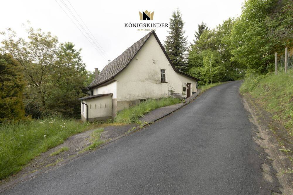 Thumbnail-Die perfekte Haus-Aufgabe: Bauernhaus mit 11 Ar Grund in Spiegelberg.