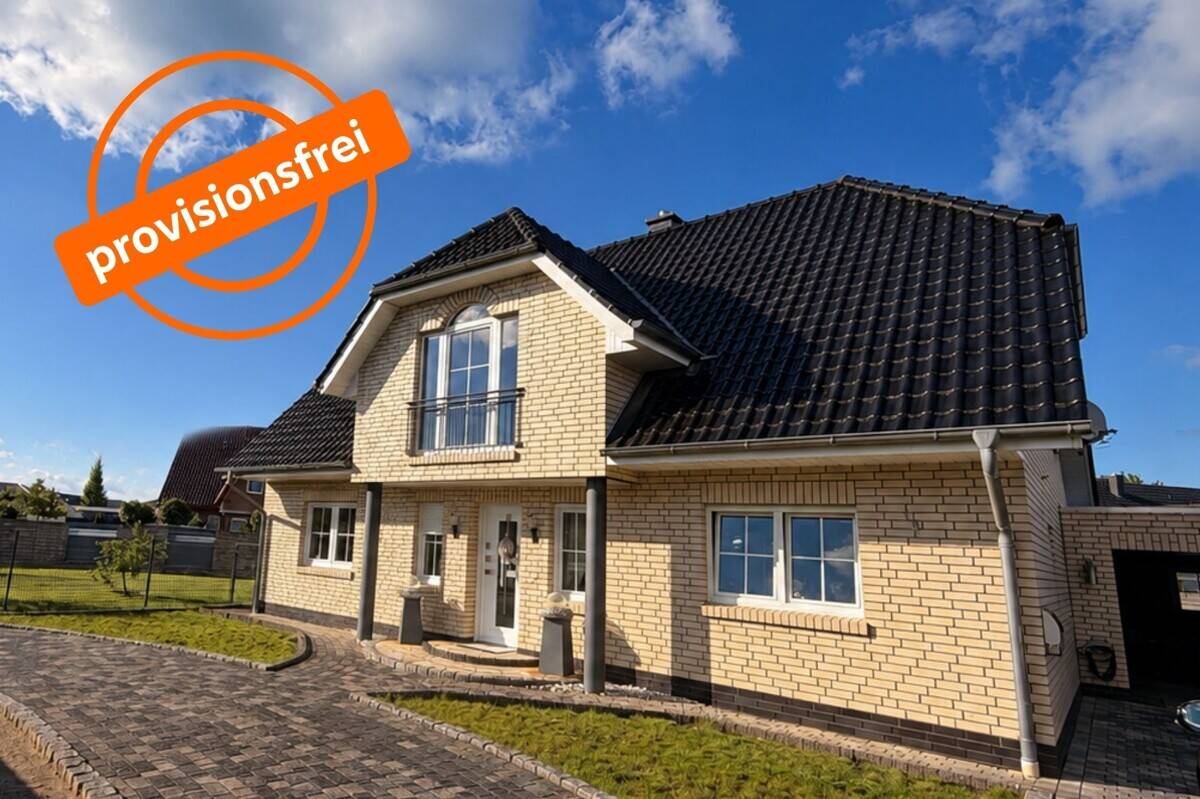 Thumbnail-Ein Ort zum Aufwachsen! Einfamilienhaus auf großem Grundstück in familienfreundlicher Wohnlage