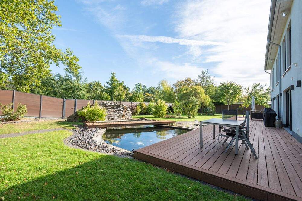 Thumbnail-Einzigartig: SMART Home, 10 Zimmer, 5 Bäder, 2 Garagen, Energiekl. A, großer Garten, Koi-Teich