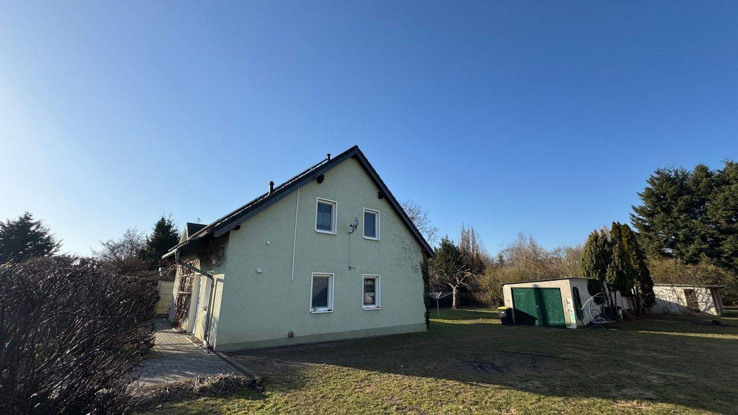 Thumbnail-Einfamilienhaus mit großem Grundstück und altem Obstbaumbestand in Vieritz zu verkaufen!