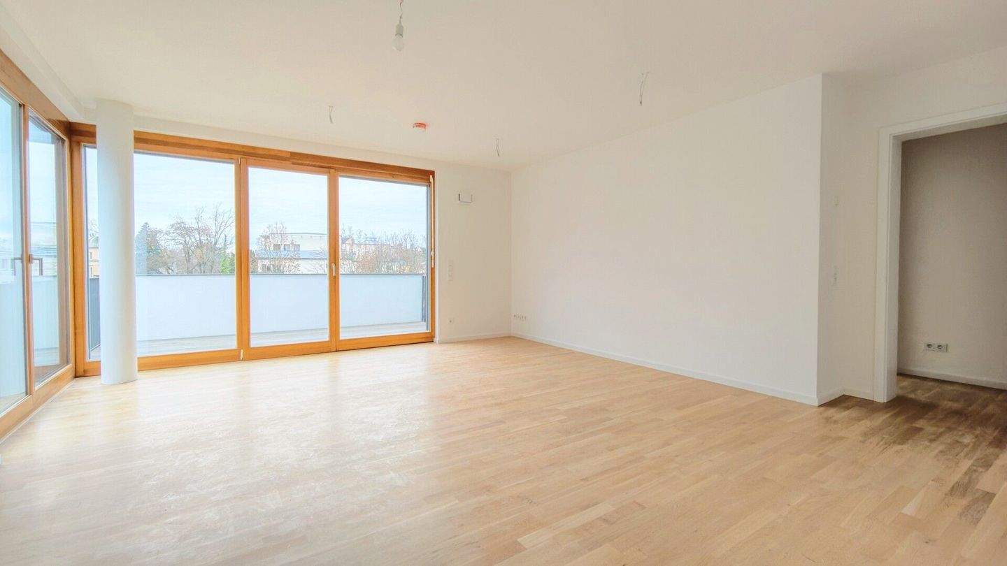 Thumbnail-Sofortbezug - hochwertige Familienwohnung mit großem Balkon & Gäste-WC!