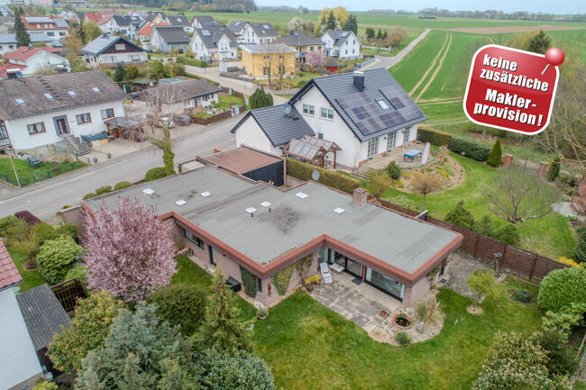 01_Architektenbungalow in Feldrandlage