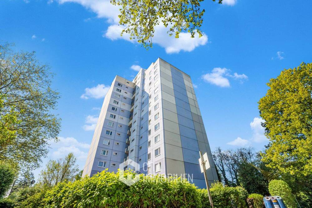 Thumbnail-Vermietete 3-Zimmer-Wohnung mit Balkon, Aufzug & Garage in Frankfurt-Hausen