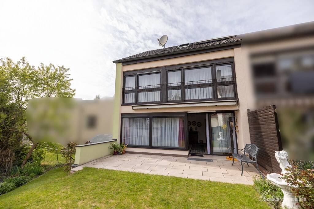 Thumbnail-Gepflegtes REH in Nürnberg - Altenfurt Haus kaufen
