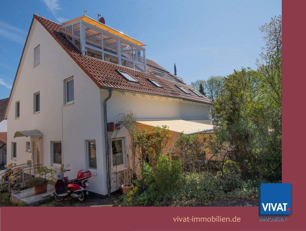 Thumbnail-Junge DHH mit besonderem Freisitz u. grünem Weitblick! Mikro-Garten. Käuferprovisionsfrei!