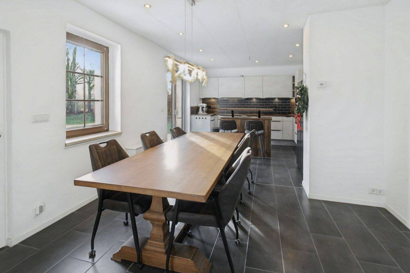 Thumbnail-Ländliche Ruhe pur: Einfamilienhaus mit großem Garten und Nebengelass