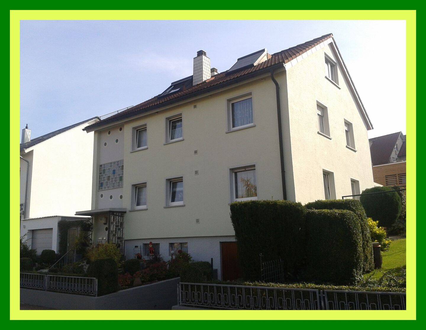 Thumbnail-gepflegtes Zweifamilienhaus in Hemmingen, frei, BJ 1961, ZH, sonnige Veranda, Garage und Abstellschuppen, schöner Garten
