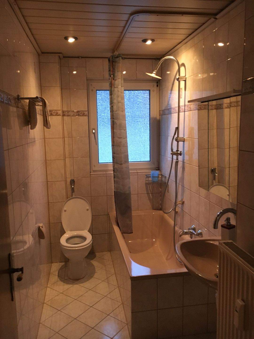 Thumbnail-geräumige 3 Zimmer Wohnung mit Balkon