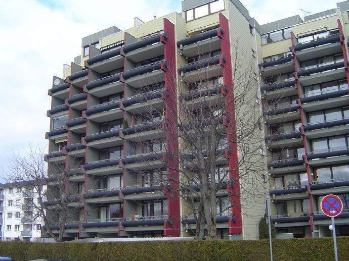 Thumbnail-2-Zimmer-Wohnung mit zwei Loggien mit Südausrichtung